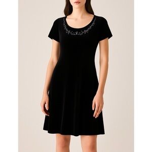 Vintage Fashion Bug Black Velvet Embroidered Dress Short Sleeve Tie Back 8 Y2K